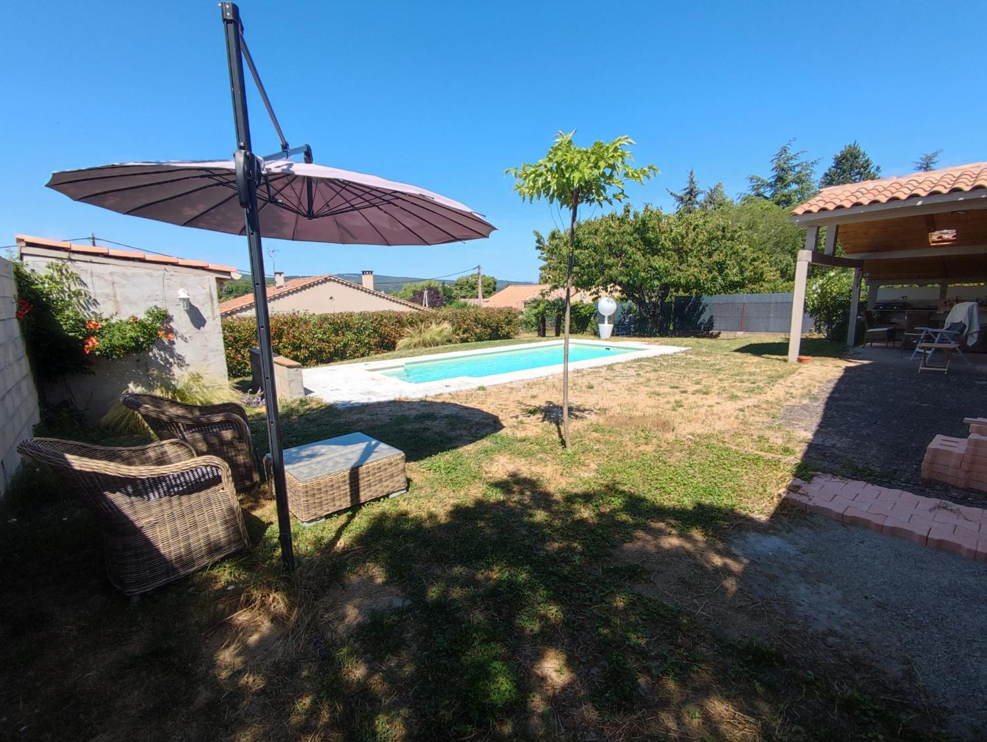 Céreste Chambre Au Coeur Du Luberon B&B 외부 사진